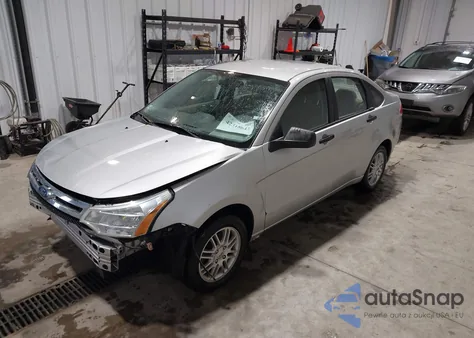 2009 Ford Focus Se z USA, uszkodzony, nr VIN 1FAHP35NX9W208018